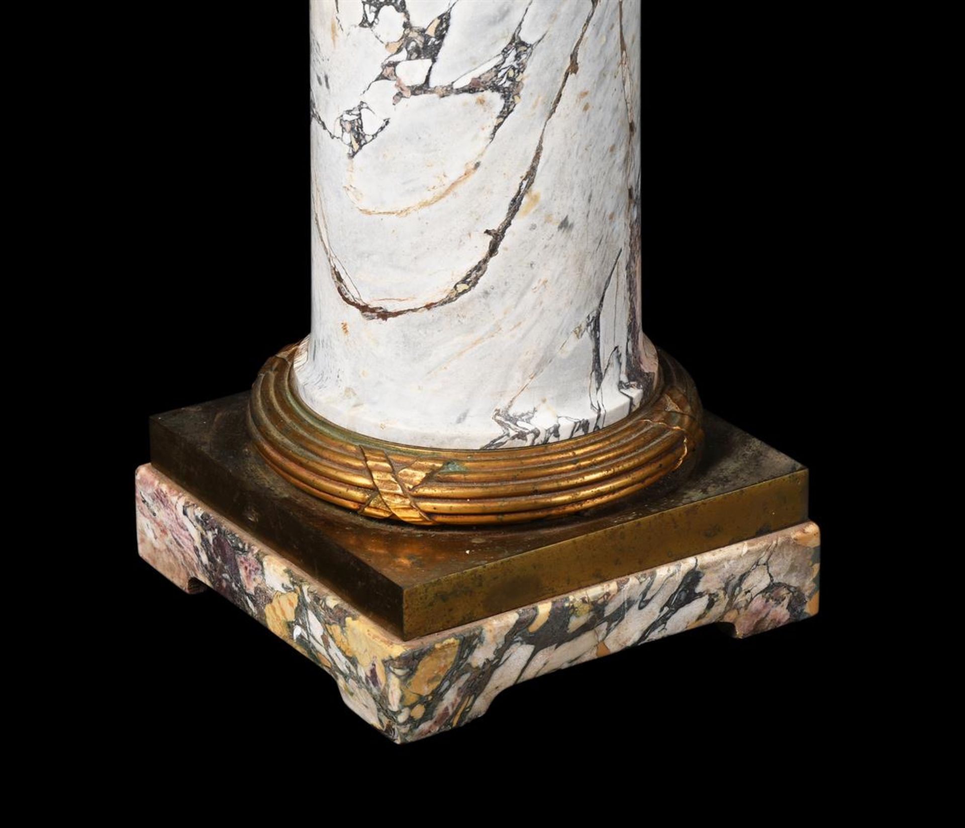 A FRENCH VARIAGATED WHITE MARBLE AND GILT METAL MOUNTED PEDESTAL COLUMN, SECOND HALF 19TH CENTURY - Image 3 of 3