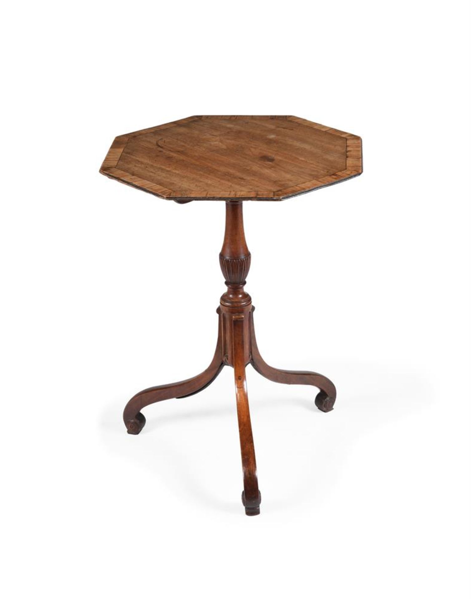 A GEORGE III MAHOGANY AND CROSSBANDED TRIPOD TABLE, IN THE MANNER OF THOMAS CHIPPENDALE, CIRCA 1790