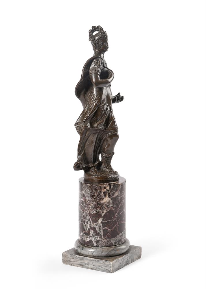 A VENETIAN BRONZE FIGURE OF JUNO, IN THE MANNER OF ASPETTI, 17TH CENTURY - Image 3 of 4