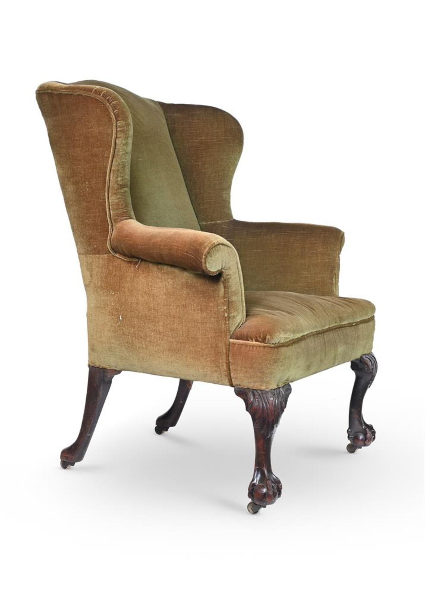 A GEORGE III MAHOGANY AND UPHOLSTERED WING ARMCHAIR, CIRCA 1770 - Bild 2 aus 3