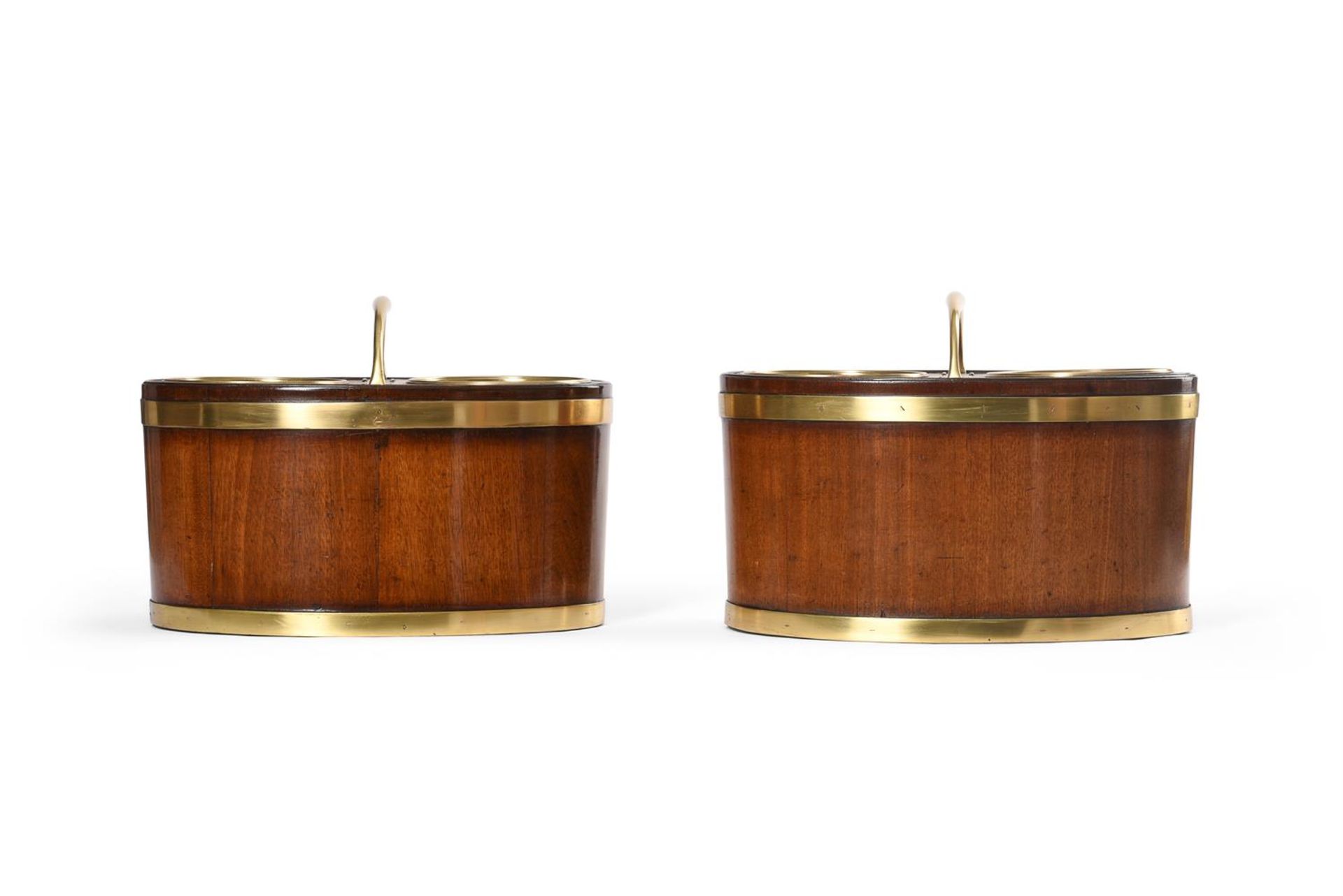 A RARE PAIR OF GEORGE III BRASS MOUNTED MAHOGANY TABLE TOP OVAL WINE COOLERS, CIRCA 1790 - Image 3 of 3