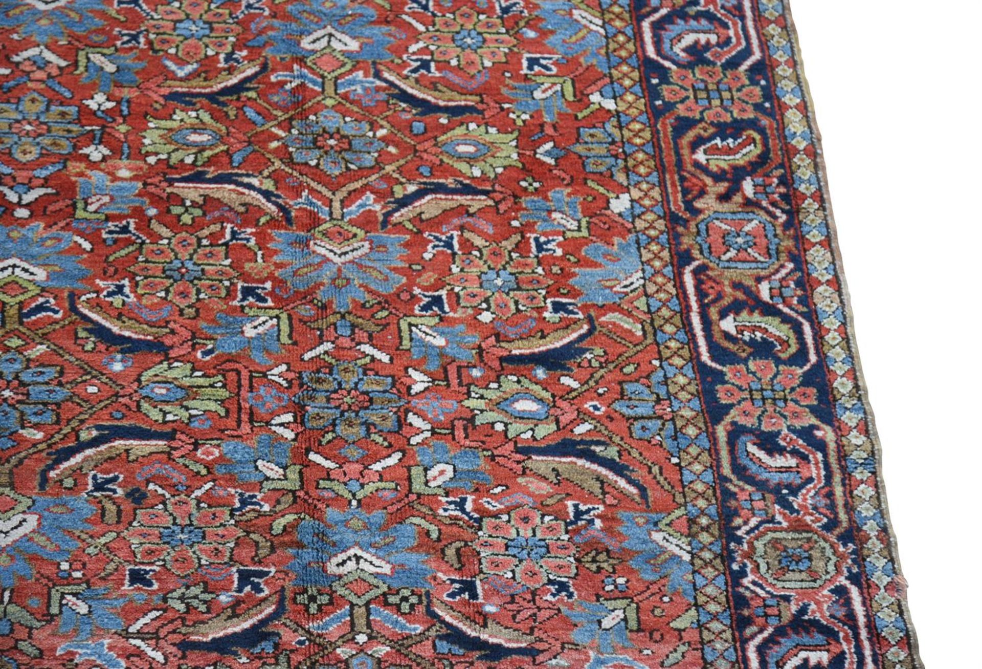 A HERIZ CARPET, CIRCA 1910, approximately 360 x 237cm - Image 3 of 3