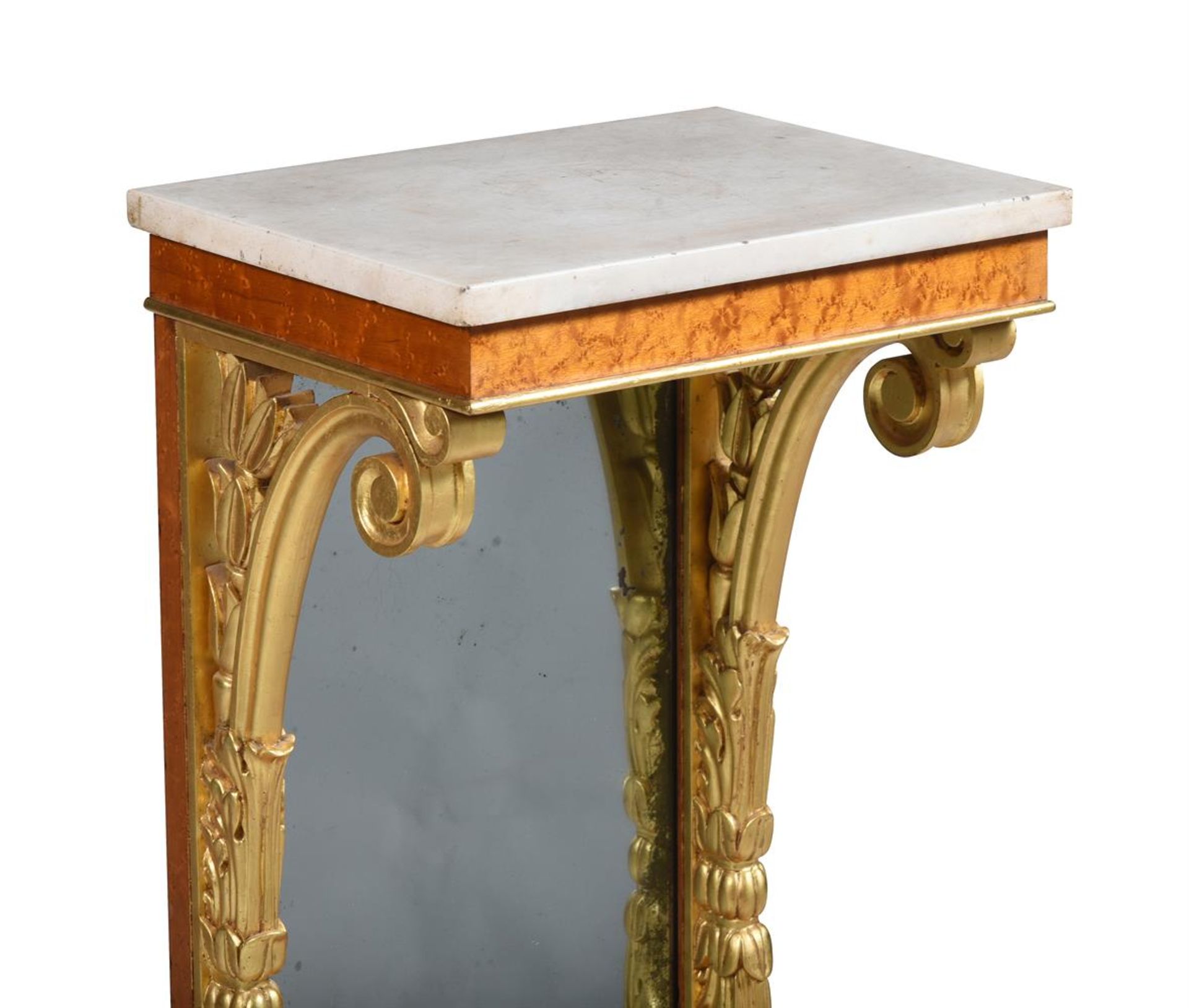 A GEORGE IV BIRD'S EYE MAPLE AND CARVED GILTWOOD CONSOLE OR HALL TABLE, CIRCA 1825 - Bild 2 aus 4