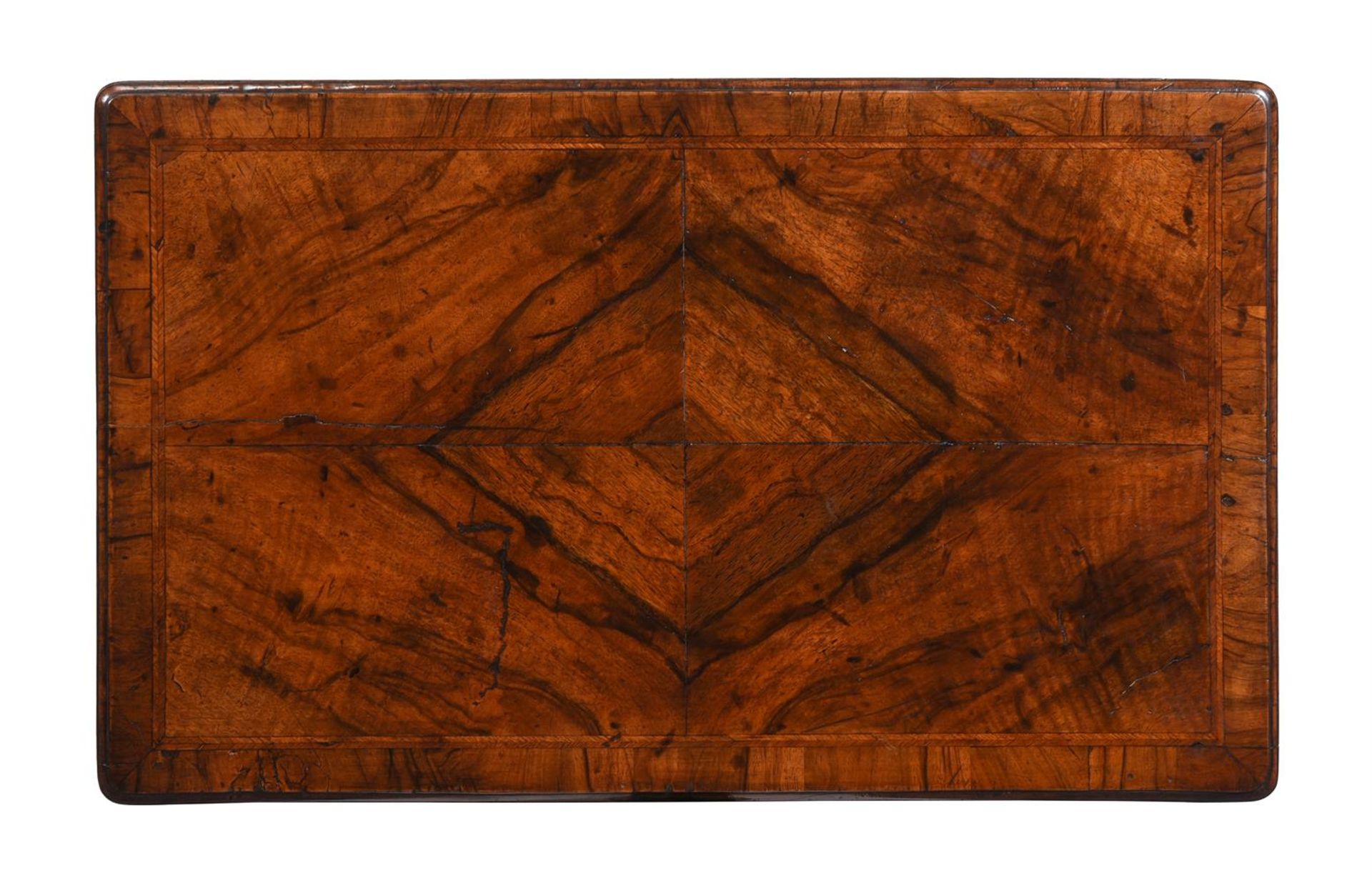 A FINE QUEEN ANNE FIGURED WALNUT SIDE TABLE, CIRCA 1710 - Image 3 of 5