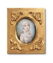 Y AN ENGLISH SCHOOL, LATE 18TH OR EARLY 19TH CENTURY, MINIATURE PORTRAIT OF A YOUNG WOMAN