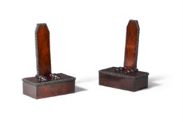 A PAIR OF REGENCY MAHOGANY CHARGER OR SALVER STANDS, ATTRIBUTED TO GILLOWS, CIRCA 1815