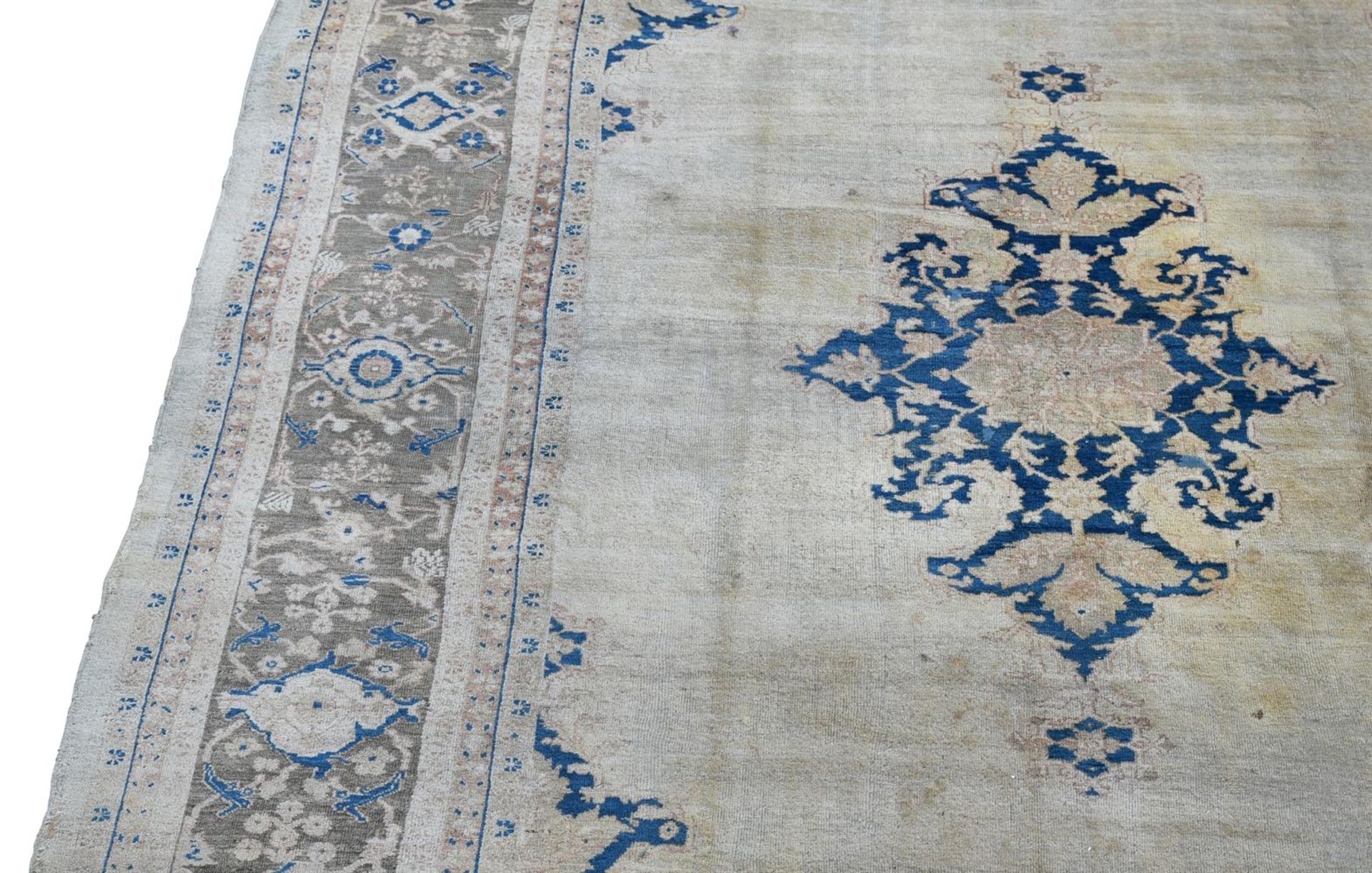 A ZIEGLER MAHAL CARPET, approximately 444 x 362cm - Image 3 of 3