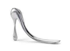 A MANOLO BLAHNIK SHOEHORN IN THE FORM OF A STILETTO SHOE