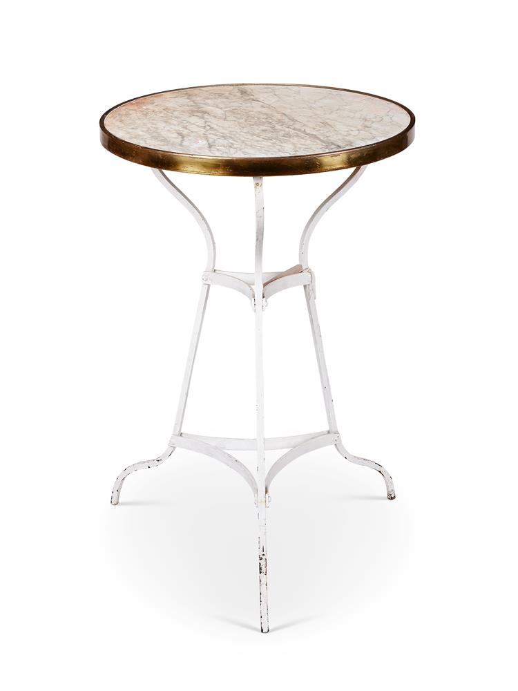 A WROUGHT IRON AND MARBLE CAFE TABLE, MID 20TH CENTURY