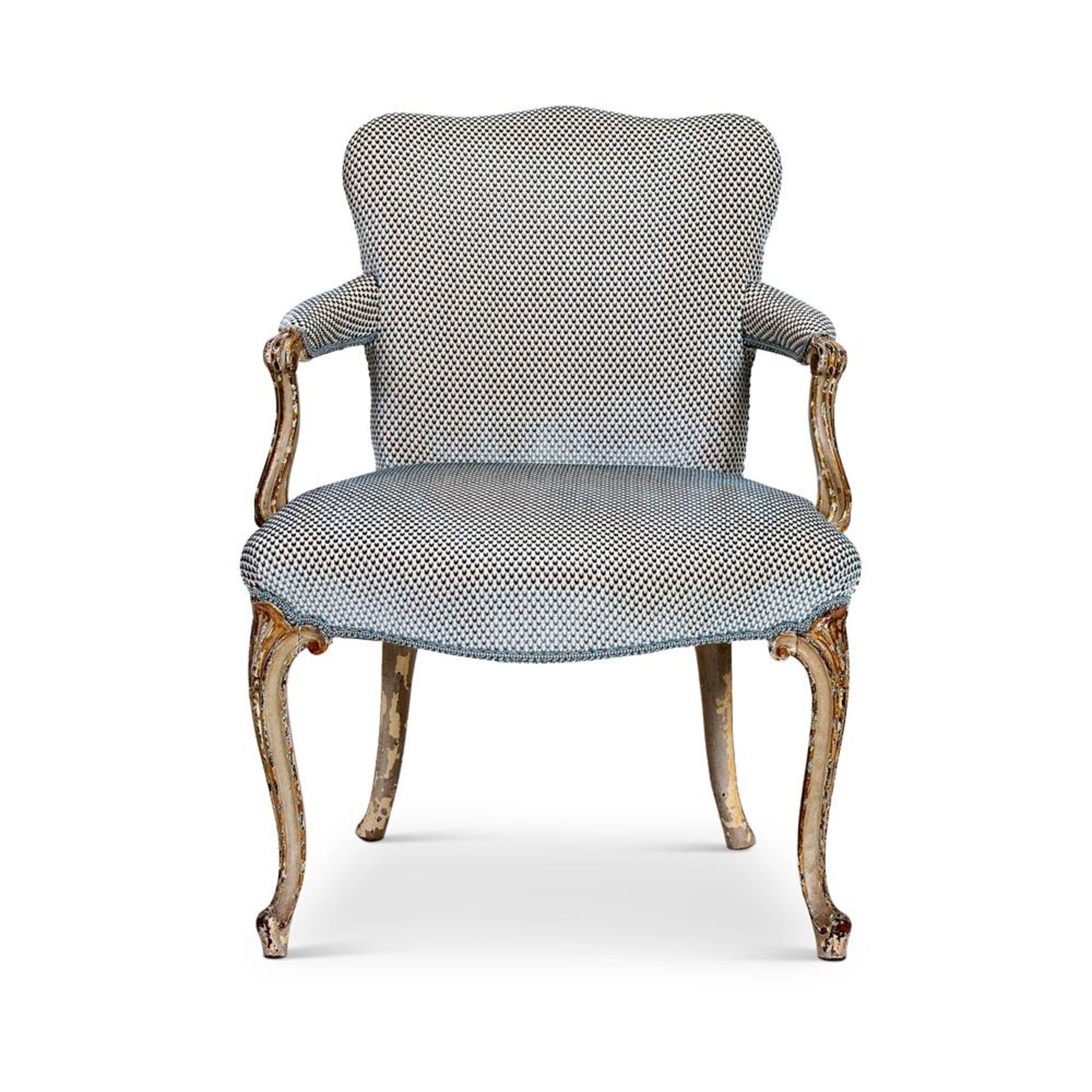 A GEORGE III PAINTED AND PARCEL GILT ARMCHAIR IN THE HEPPLEWHITE MANNER, CIRCA 1770 - Image 2 of 2