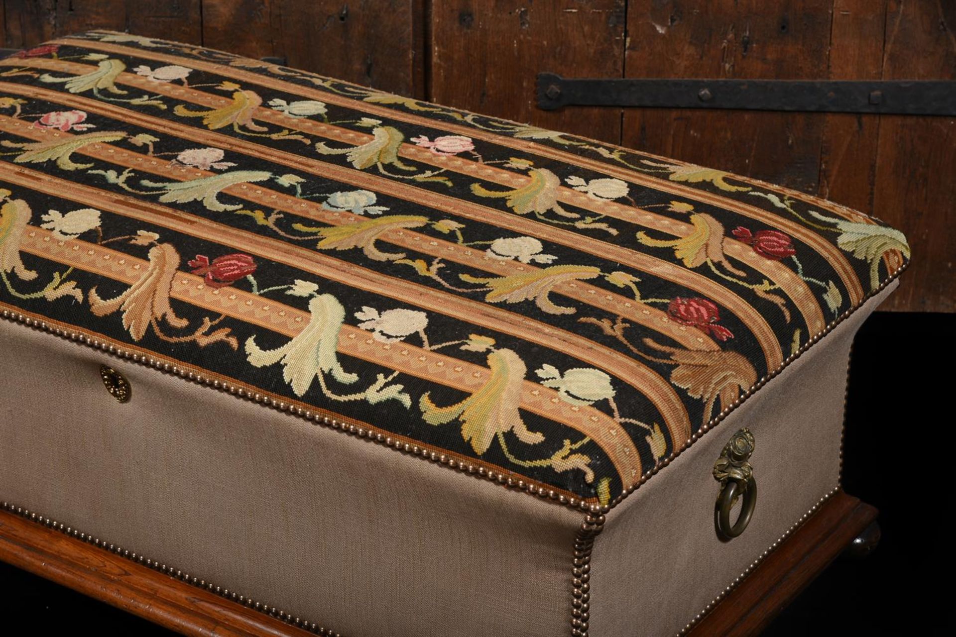 Y A VICTORIAN ROSEWOOD AND UPHOLSTERED OTTOMAN - Image 3 of 3