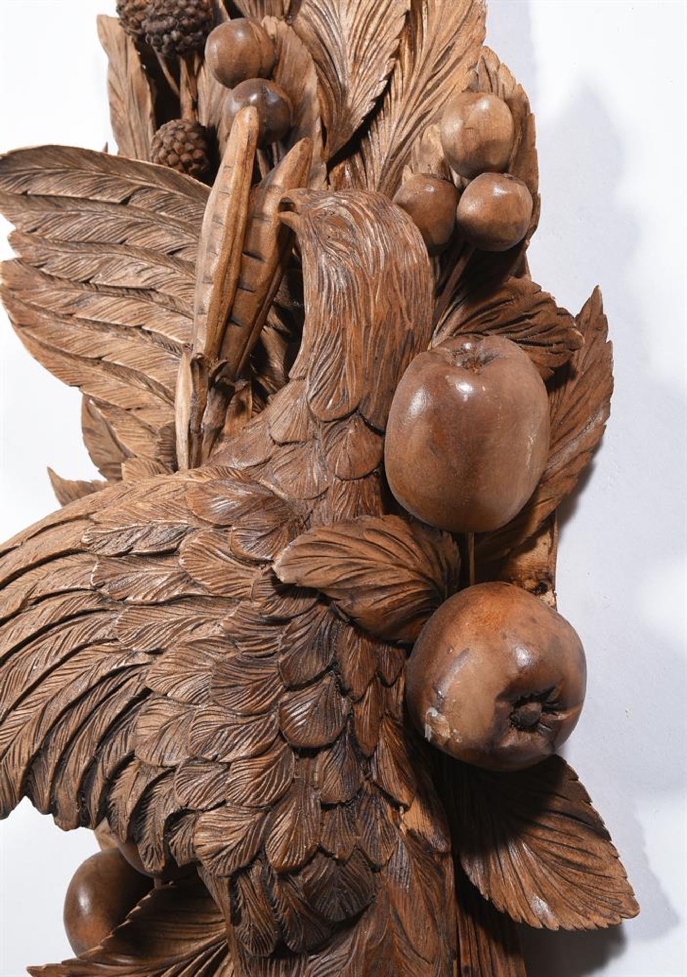 A PAIR OF CARVED SOFTWOOD WALL MOUNTS, IN THE MANNER OF GRINLING GIBBONS - Image 2 of 2