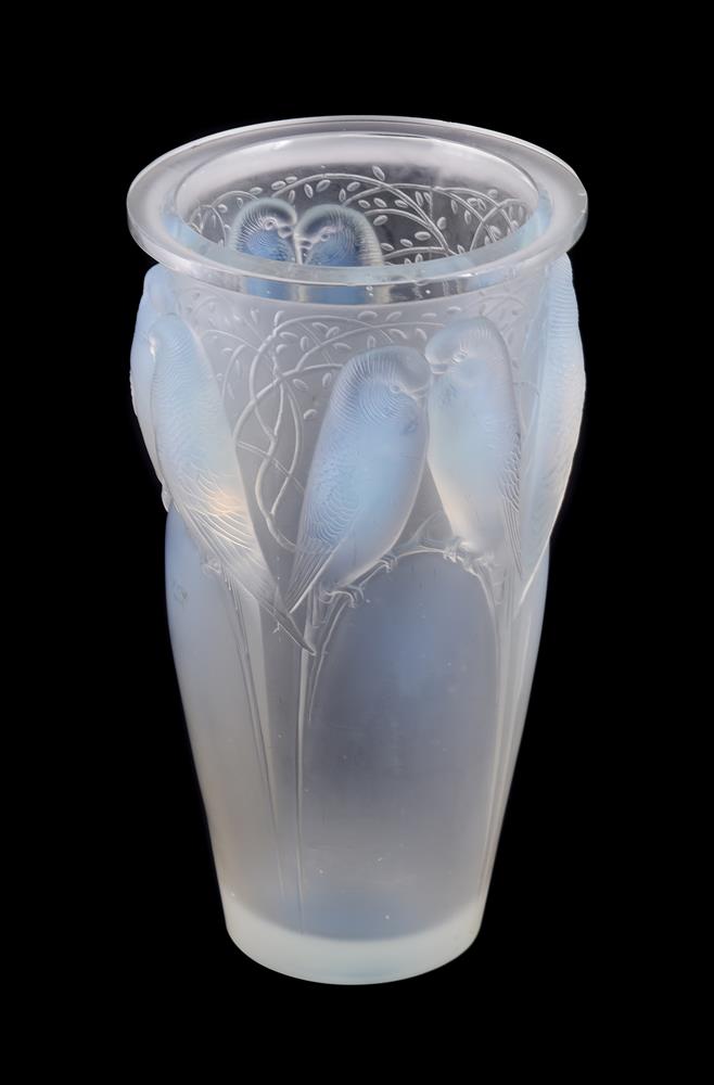 LALIQUE, RENE LALIQUE, CEYLAN, AN OPALESCENT GLASS VASE