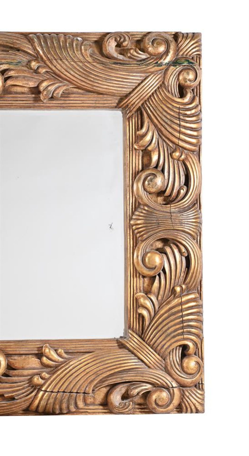 A LARGE CARVED GILTWOOD MIRROR, 20TH CENTURY - Bild 2 aus 3