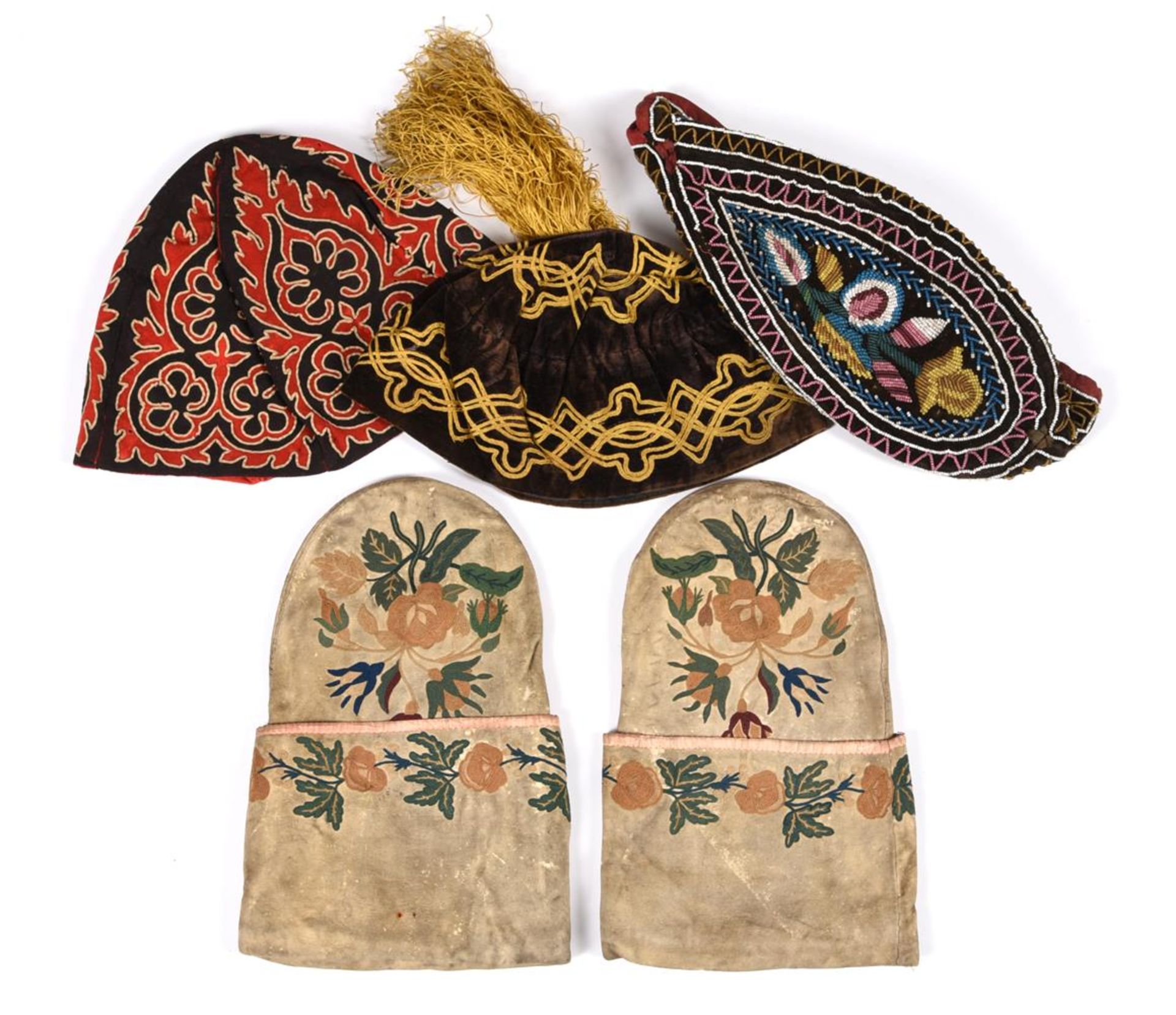 A PAIR OF NATIVE AMERICAN SILK FLORAL EMBROIDERED HIDE MITTENS CREE, MID-19TH CENTURY