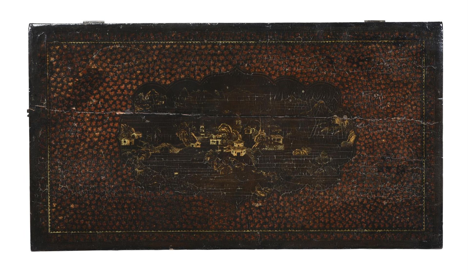 A CHINESE EXPORT BLACK LACQUER AND GILT DECORATED CHEST, LATE 18TH OR EARLY 19TH CENTURY - Image 2 of 4