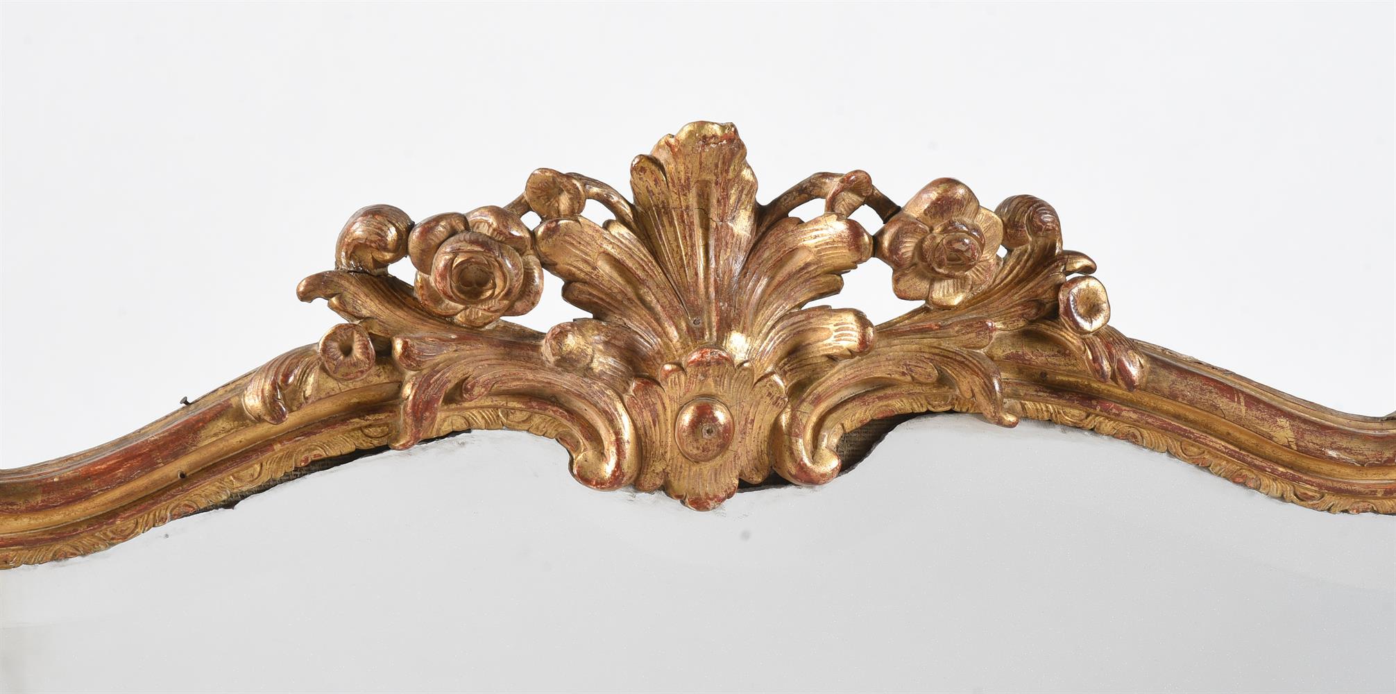 A FRENCH GILTWOOD WALL MIRROR IN LOUIS XVI STYLE - Image 3 of 4