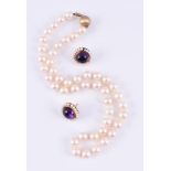 A PAIR OF AMETHYST EARRINGS AND A CULTURED PEARL NECKLACE