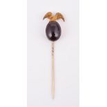 A MID VICTORIAN GARNET STICK PIN, CIRCA 1860