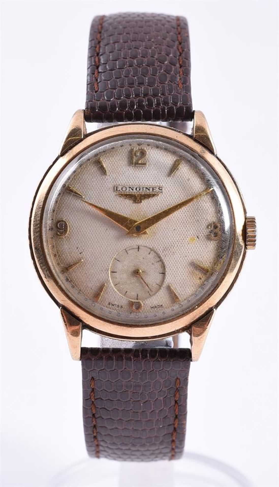 Y LONGINES, A 9 CARAT GOLD WRISTWATCH