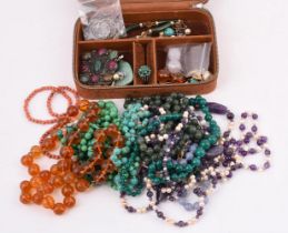 A COLLECTION OF VARIOUS HARDSTONE AND OTHER NECKLACES