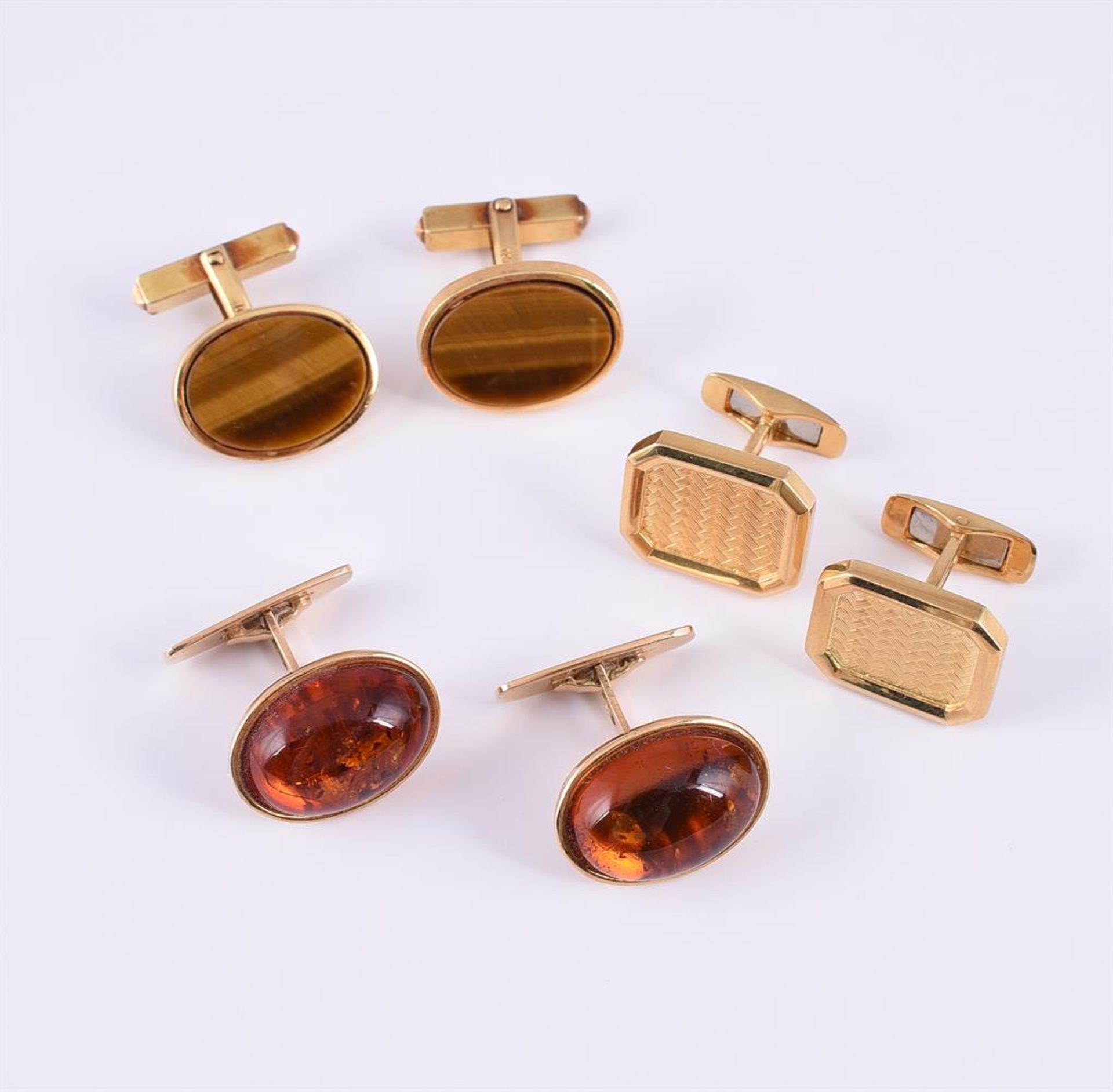 THREE PAIRS OF CUFFLINKS