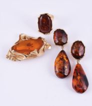 J.B. SORENSEN, A SMALL GROUP OF HEATED AMBER JEWELLERY