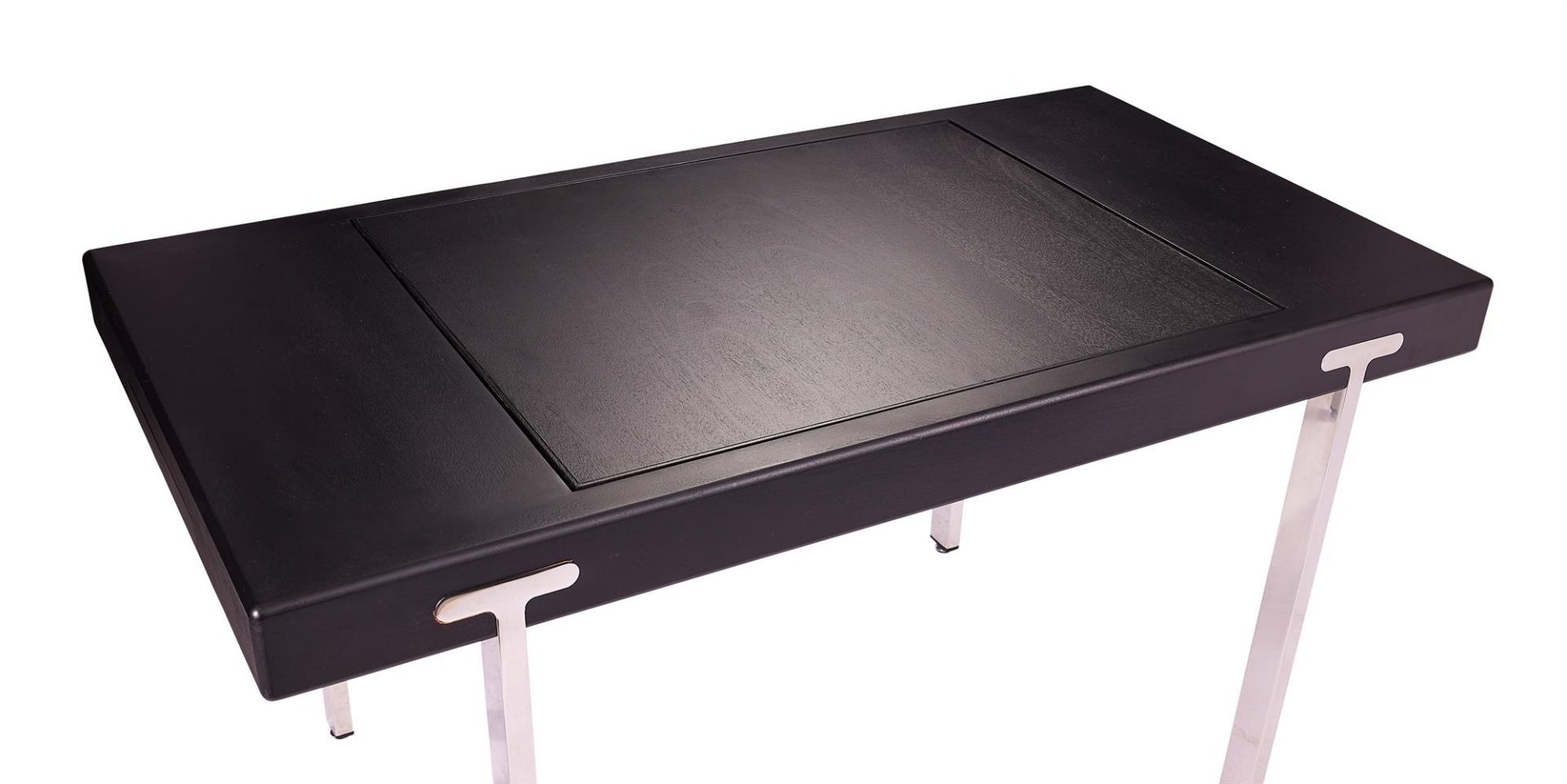 AN EBONISED AND POLISHED NICKEL REVERSABLE TOP BACKGAMMON TABLE, BY KEN BOLAN - Image 3 of 3