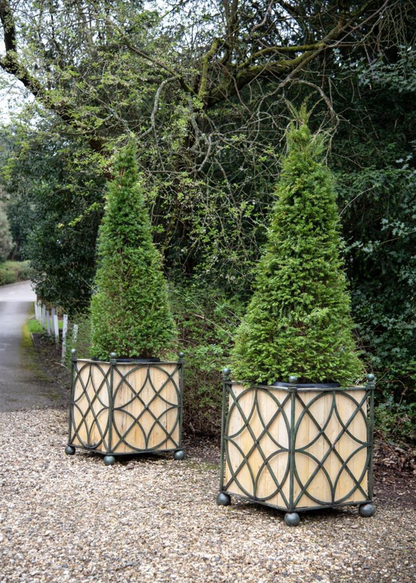 A PAIR OF WROUGHT IRON PLANTERS, PROBABLY FRENCH, LATE 19TH/EARLY 20TH CENTURY - Image 2 of 2