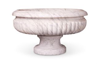 A WHITE MARBLE WINE COOLER OF LARGE PROPORTIONS PROBABLY ITALIAN, LATE 18TH/EARLY 19TH CENTURY