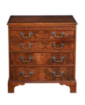 A GEORGE III MAHOGANY BACHELOR'S CHEST OF DRAWERS, LATE 18TH CENTURY