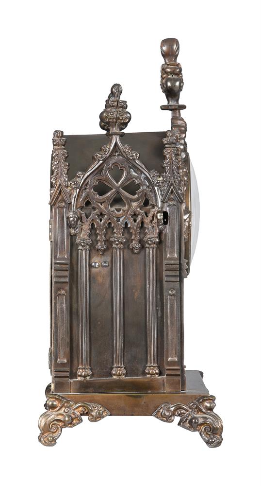 A WILLIAM IV/EARLY VICTORIAN PATINATED BRONZE GOTHIC REVIVAL BRACKET CLOCK - Image 3 of 3