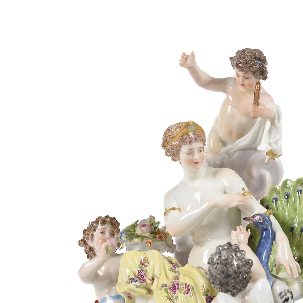 A MEISSEN PORCELAIN ALLEGORICAL GROUP 'TRIUMPH OF JUNO', LATE 19TH CENTURY - Image 2 of 4