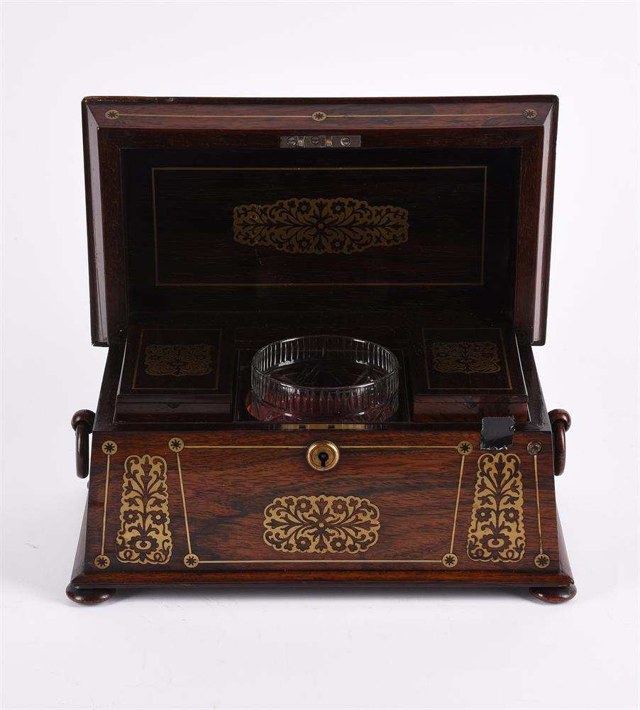 Y A WILLIAM IV ROSEWOOD AND BRASS INLAID TEA CADDY - Image 2 of 3