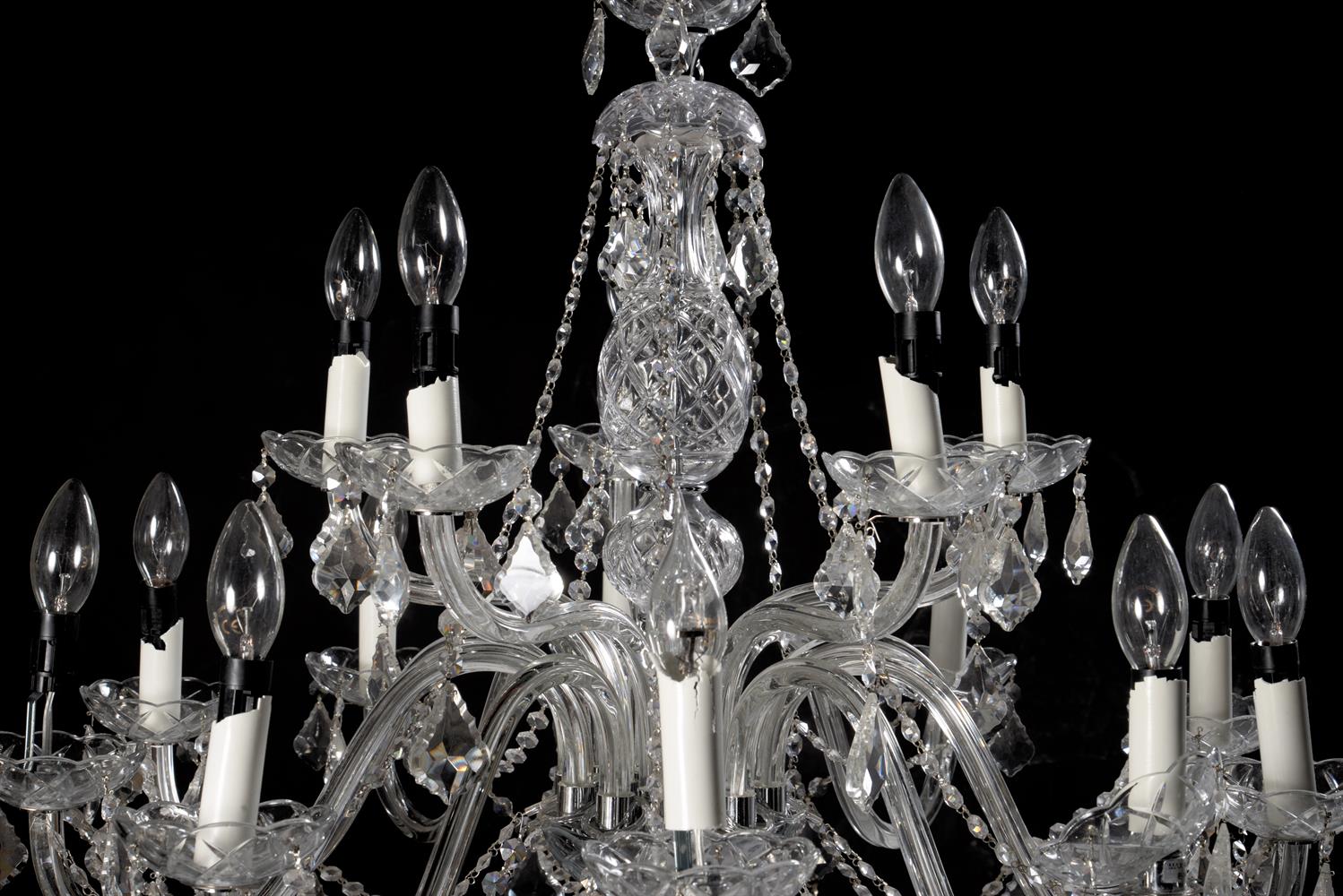A PAIR OF CUT AND MOULDED GLASS SIXTEEN LIGHT CHANDELIERS, LATE 20TH CENTURY - Image 4 of 4