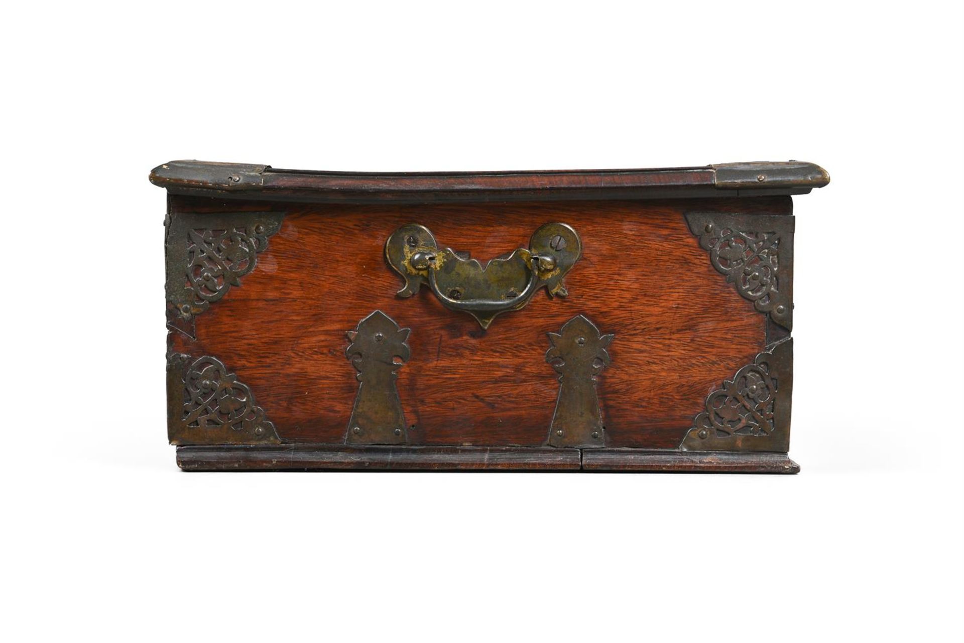 A Chinese huanghuali box - Bild 4 aus 4