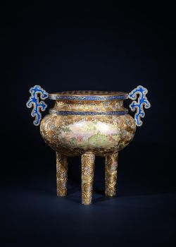 † A large and rare Chinese 'Imperial tribute' Canton enamel tripod censer