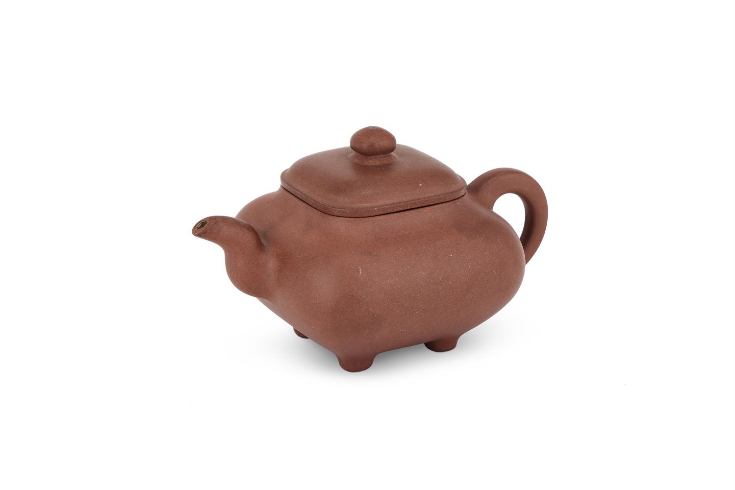 A Chinese yixing teapot