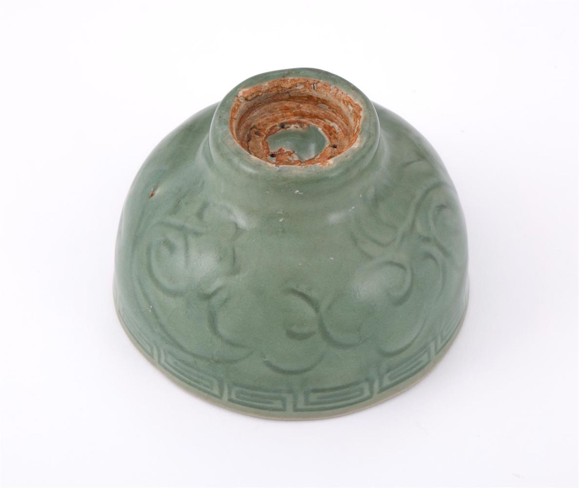 An unusual Chinese Longquan celadon bowl - Bild 4 aus 4