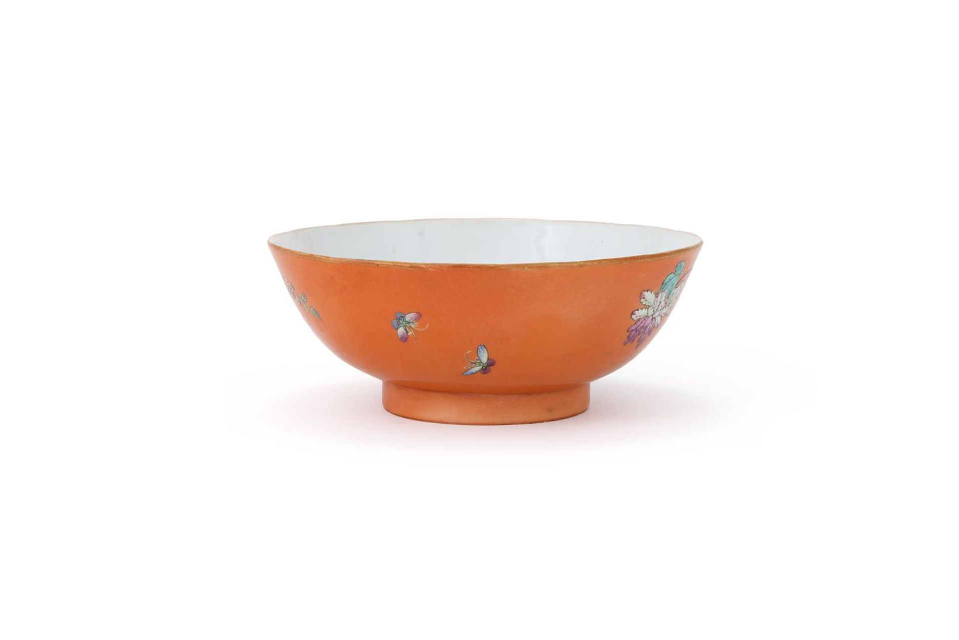 A Chinese coral-ground bowl - Image 2 of 4