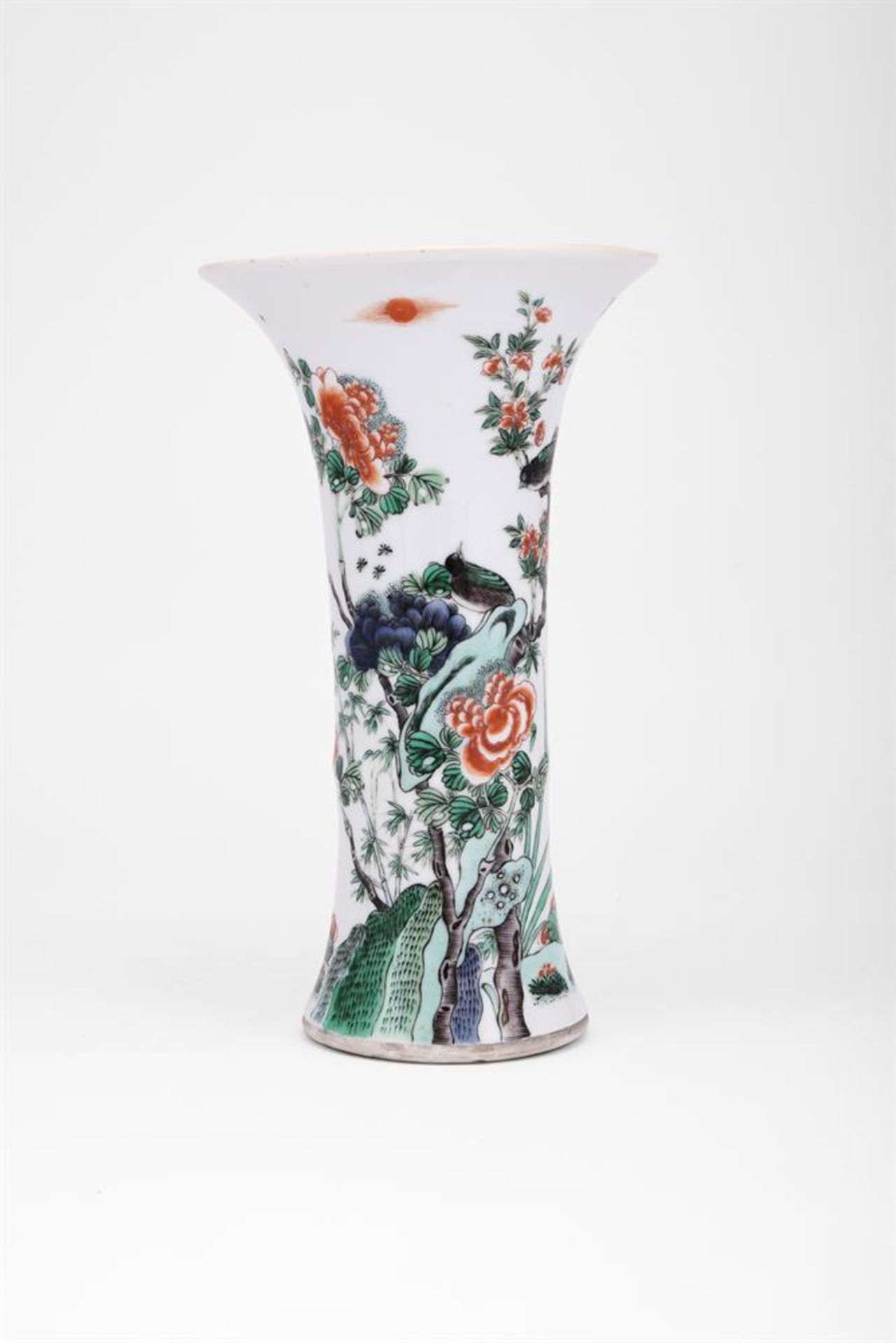 A Chinese Famille Verte vase - Bild 2 aus 5