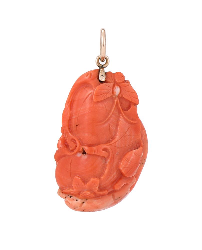 Y A Chinese coral pendant - Image 2 of 2