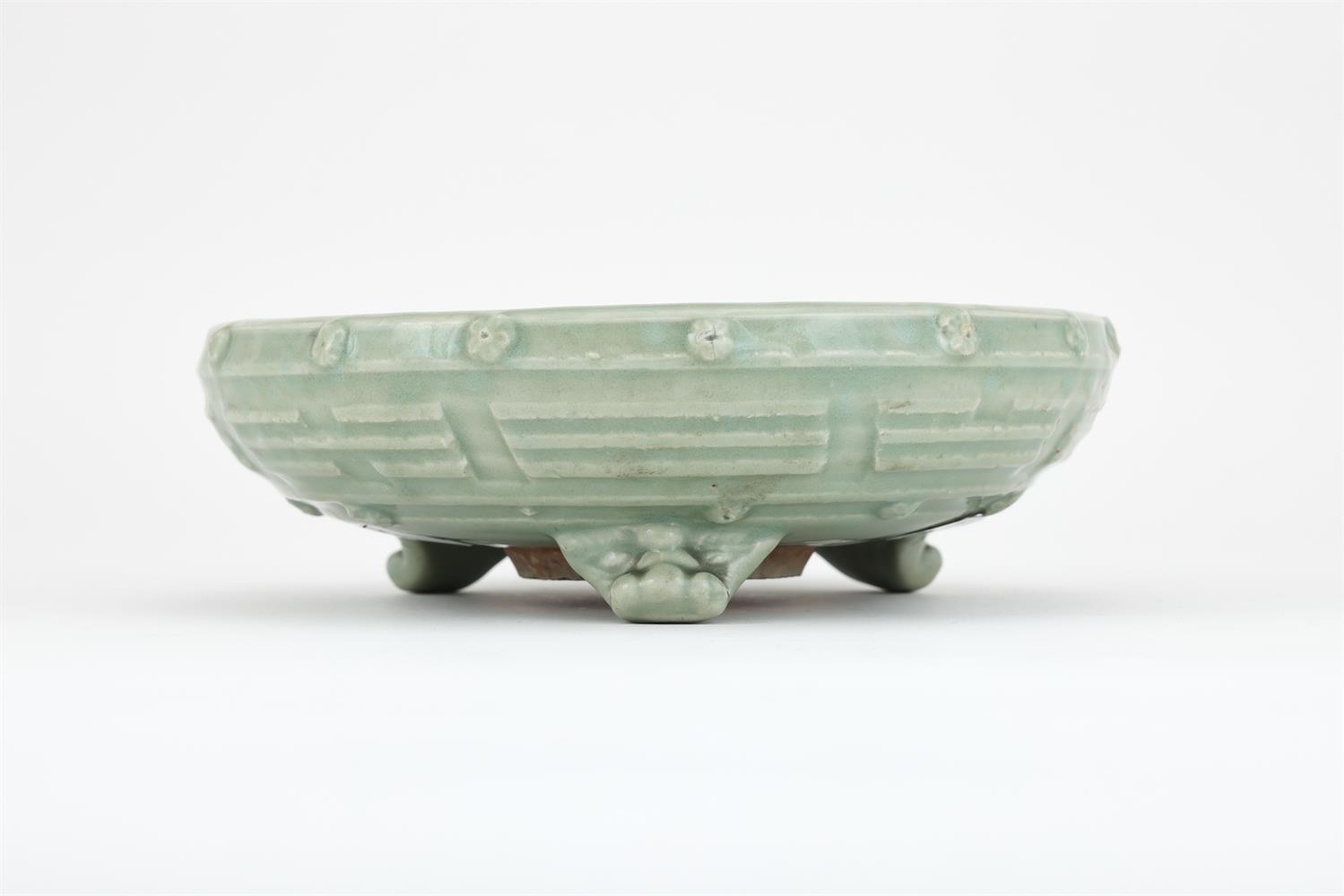 A good Chinese 'longquan' celadon 'Eight Trigrams' tripod censer - Image 3 of 5