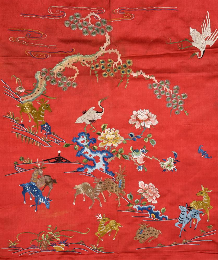 A Chinese red silk chair cover - Image 3 of 3