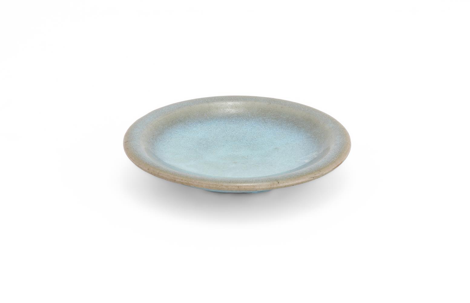 A small Jun glazed dish - Image 2 of 4