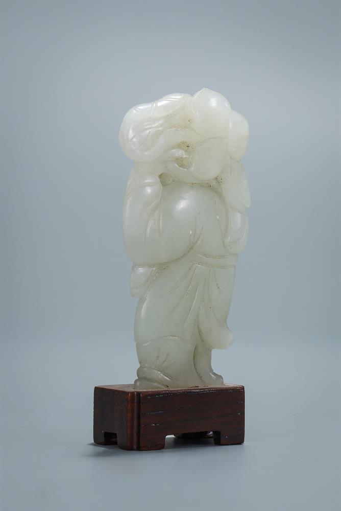 A Chinese white jade figure of a boy - Image 3 of 3