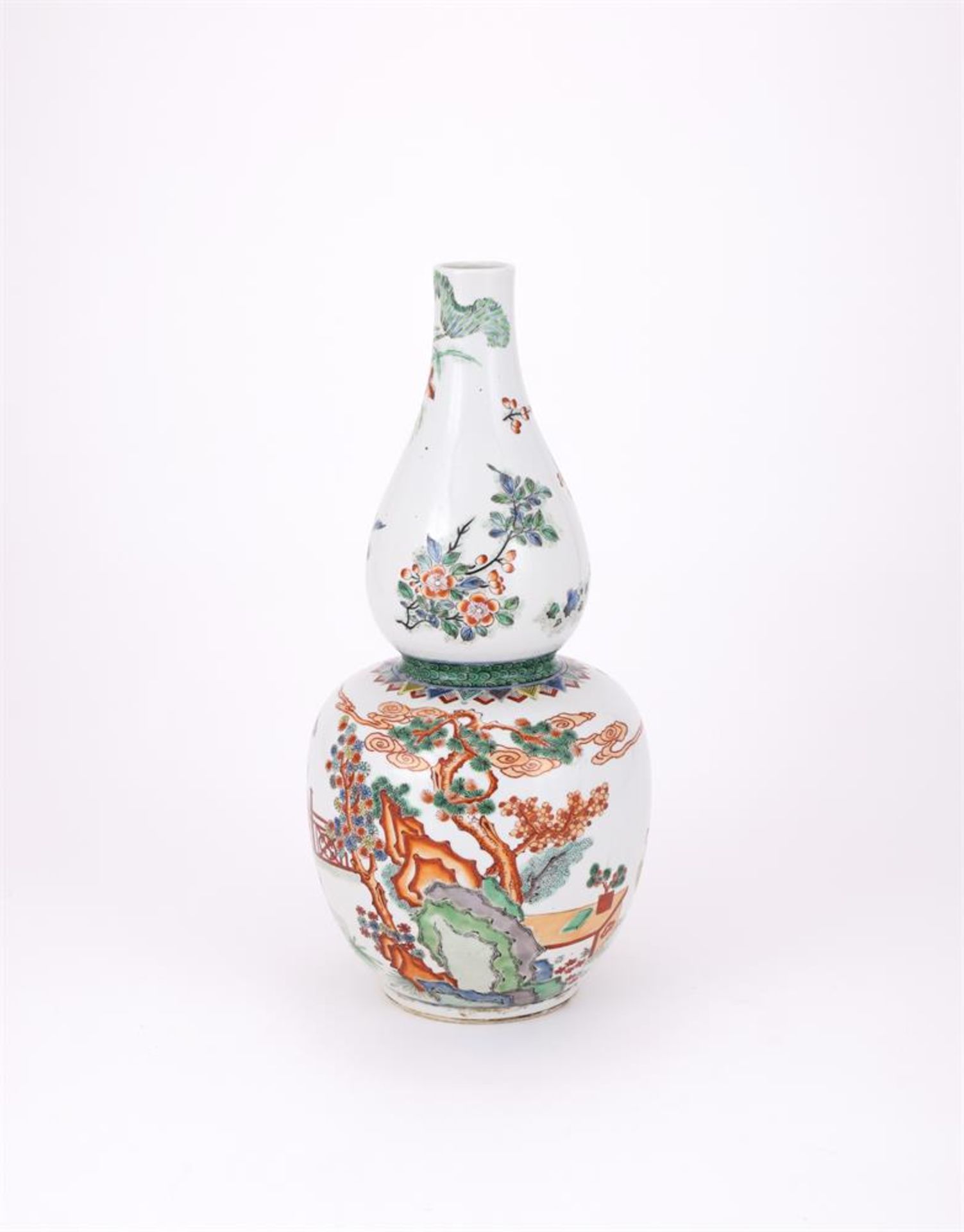 A Chinese Famille Verte 'Double Gourd' vase - Bild 3 aus 4