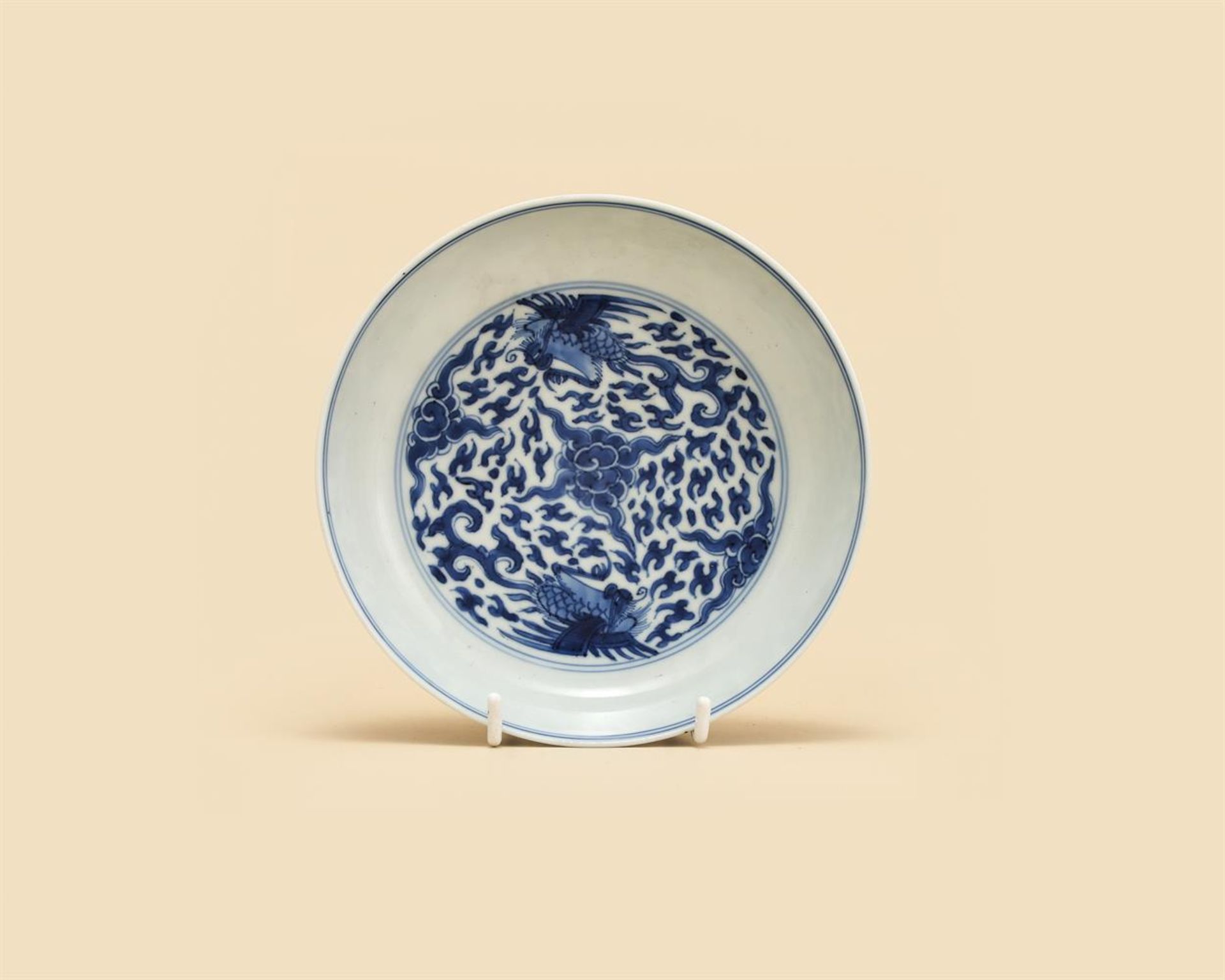 A Chinese blue and white 'Phoenix' dish