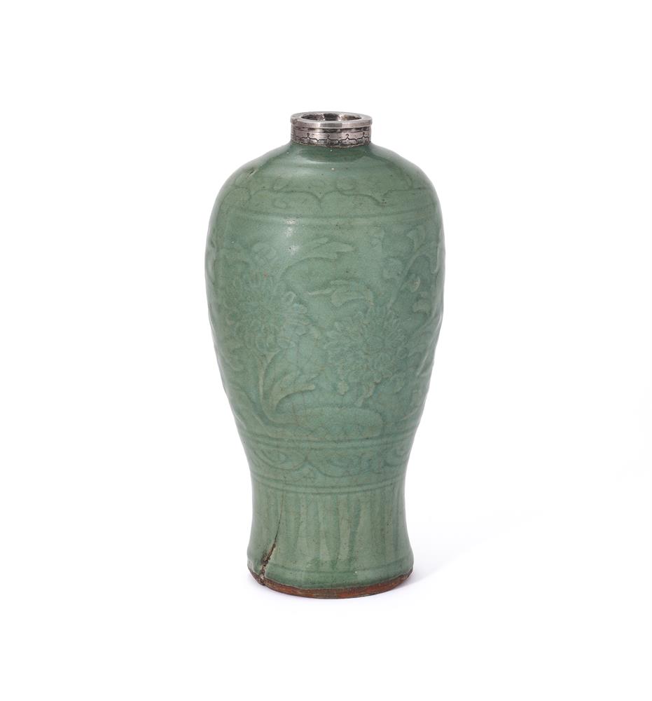 A Chinese 'Longquan' celadon glazed vase