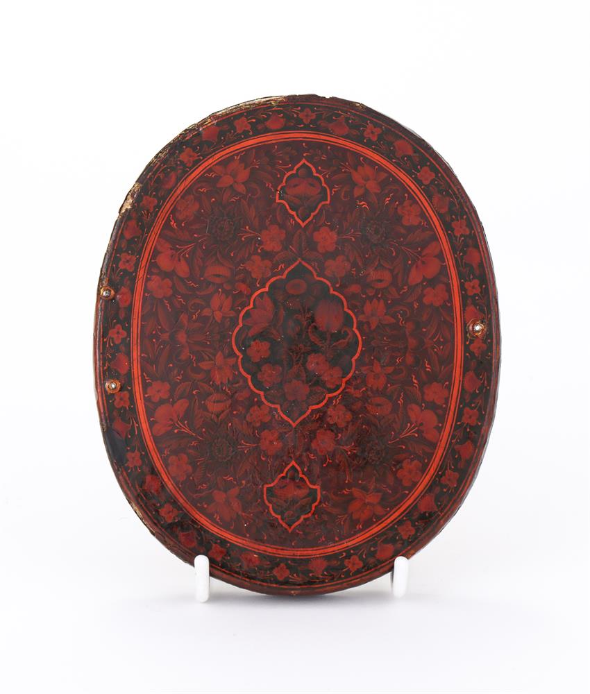 A Qajar lacquer mirror case - Image 3 of 4